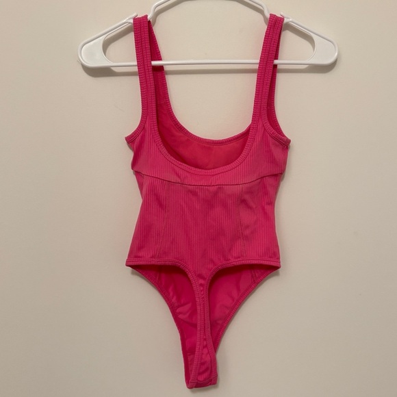 For Love And Lemons Pink Ribbed Bodysuit Size XS Barbie Core Hot Pink - Picture 6 of 7